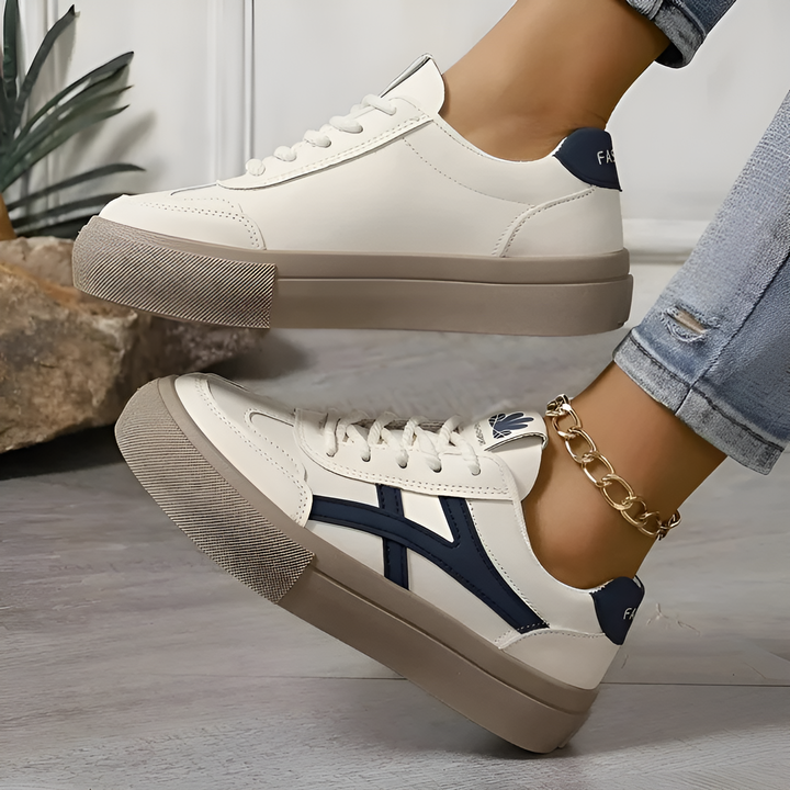 Lyca - Orthopedic Sneakers