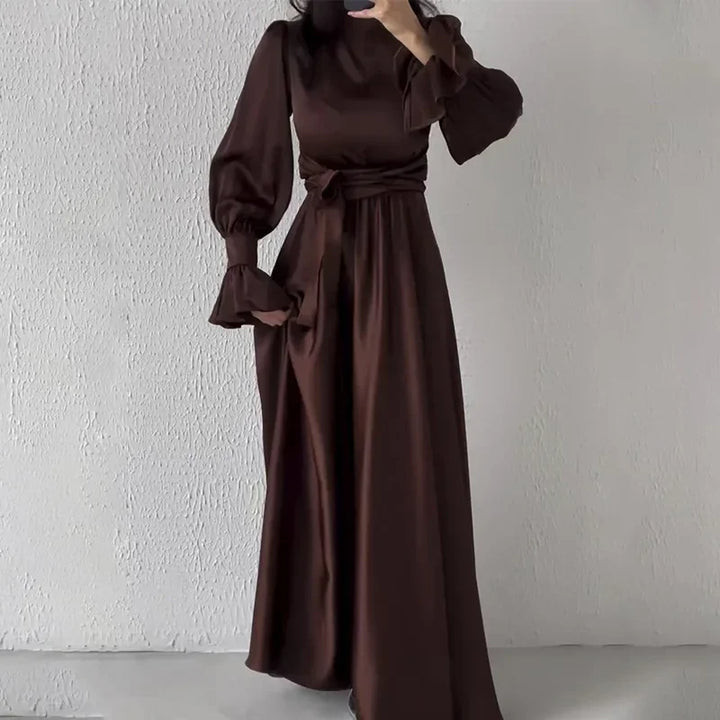 Madison™ – Stylish Slim-fit Dress